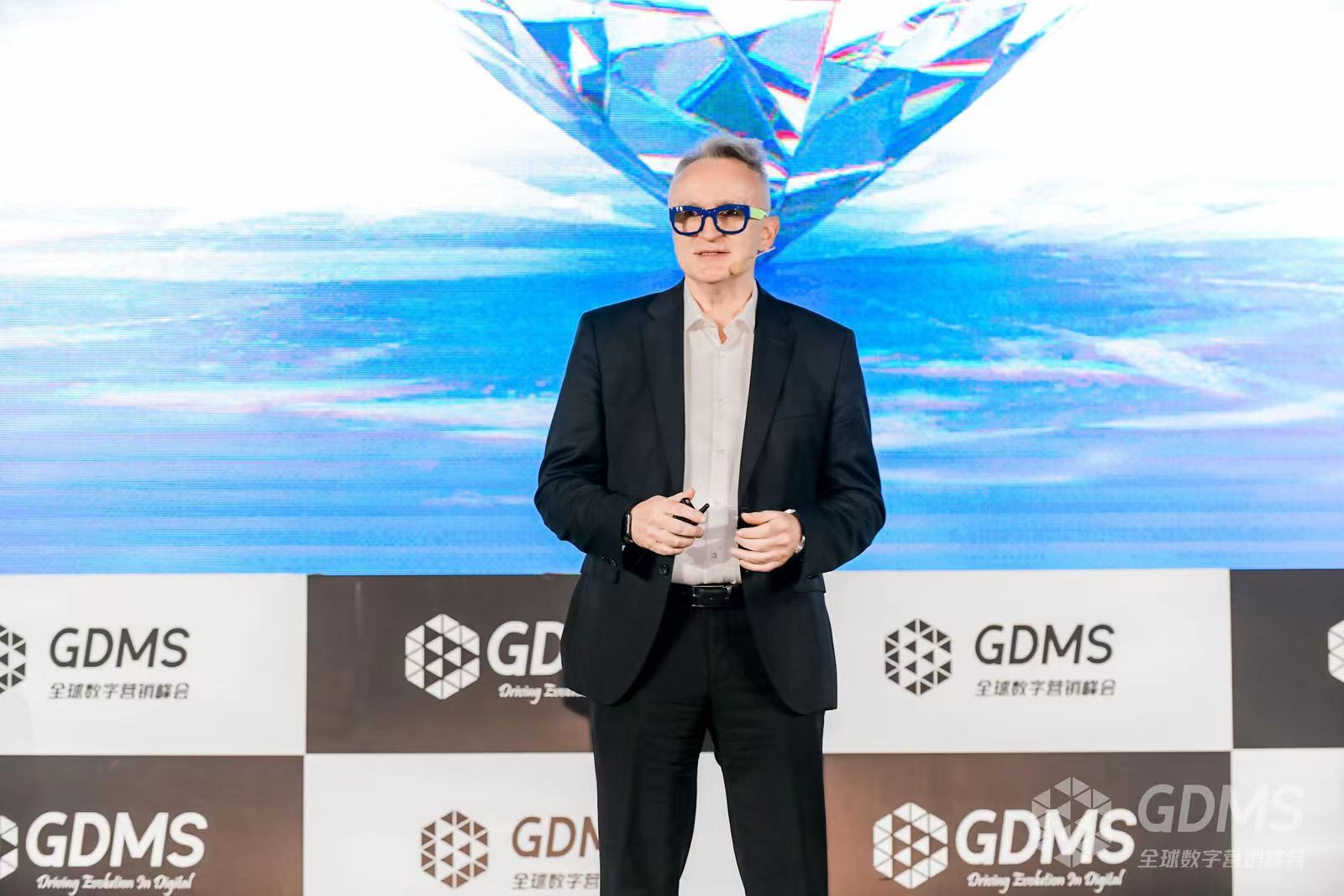 共营_数见未来_2023_第九届GDMS全球数字营销峰会-3
