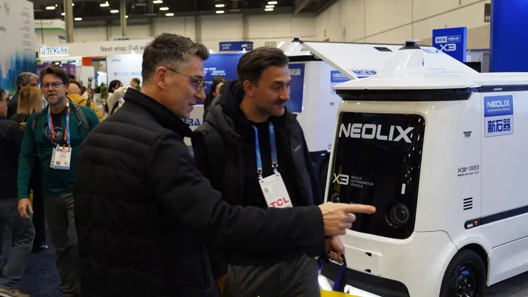 新石器无人车_CES_2026_无人驾驶物流-5