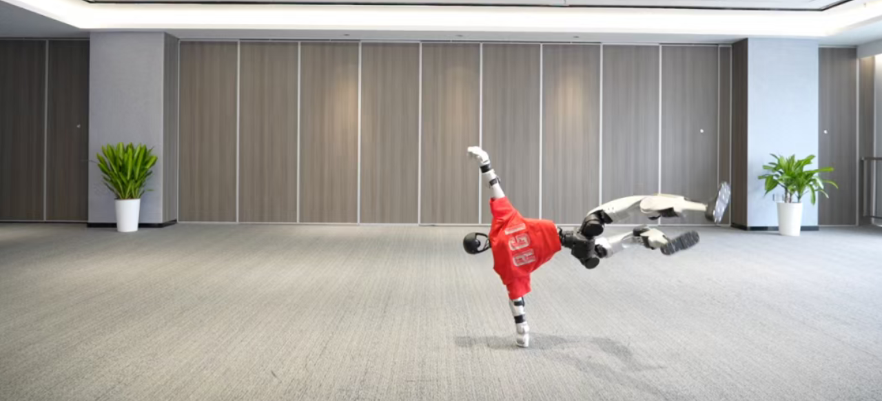 通通3.0、通脑发布！国家级平台定调AGI未来