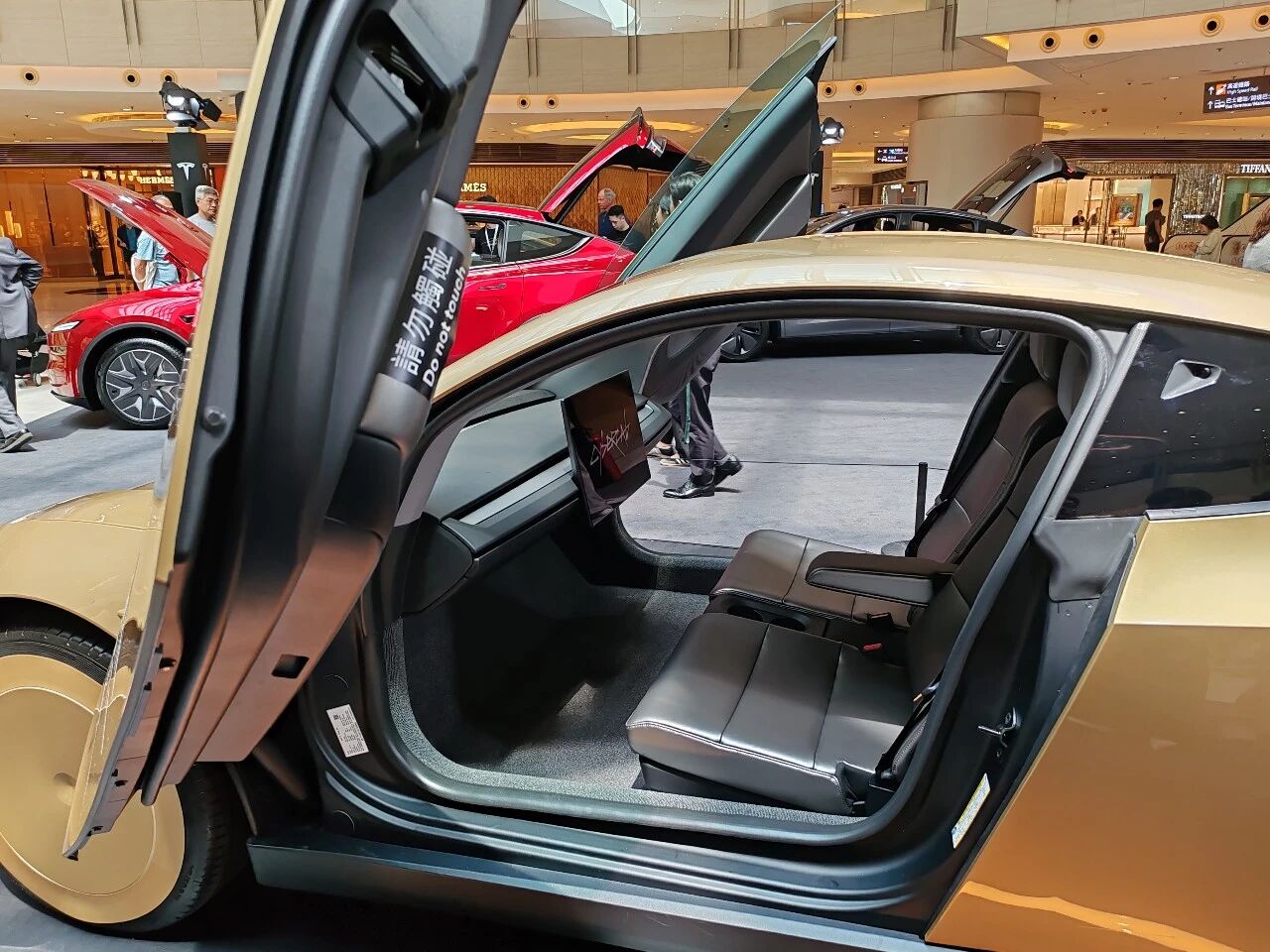 Cybercab_亚洲首展_香港-5